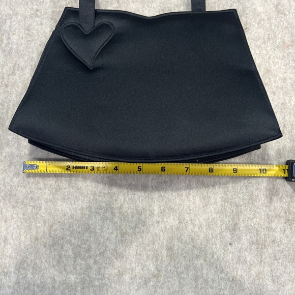 Gorgeous Victoria Secret Handbag Black Satin Cocktail Bag With Heart‎ EUC - Picture 3 of 11